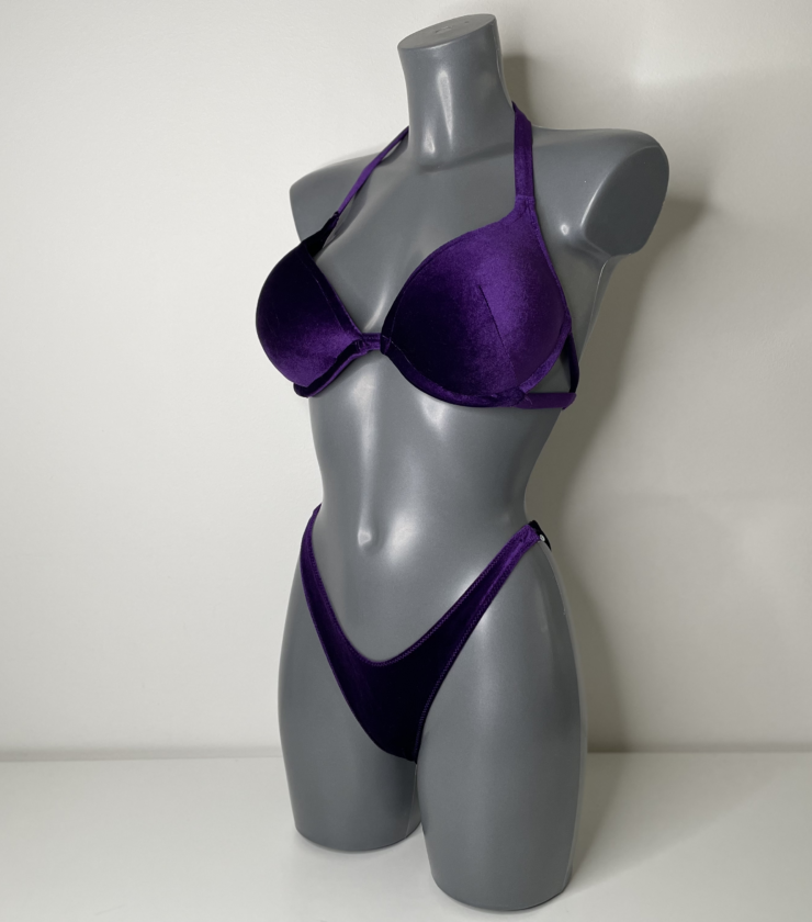 Practice bikini – Russian